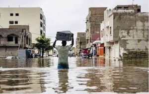Fortes pluies à Dakar : la Ville mobilise ses moyens après plusieurs décès liés aux inondations